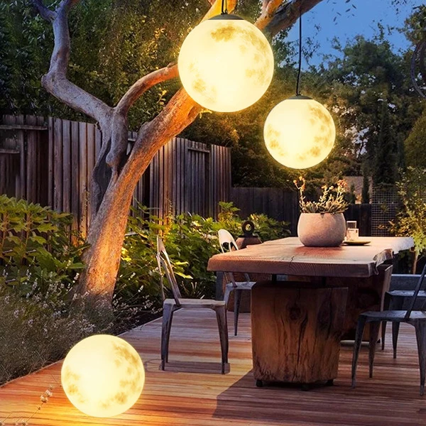 Lunaris – Tuinhanglamp Maanvorm LED – Weerbestendig Buitenlamp