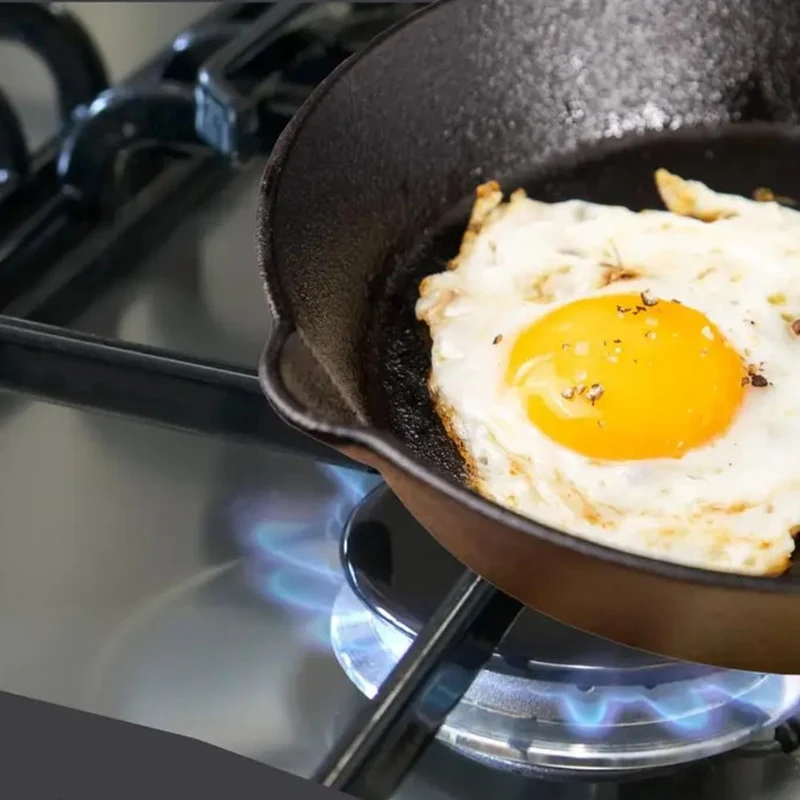 Cast-Iron Pan for Pancakes and Fried Eggs with Two Pouring Spouts, for Induction Cooking