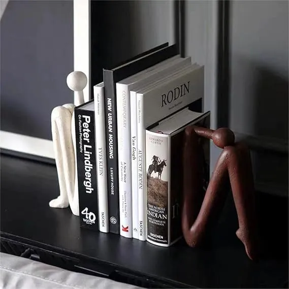 Boekensteunen sculpturaal – Zwaar porselein met antislip onderkant