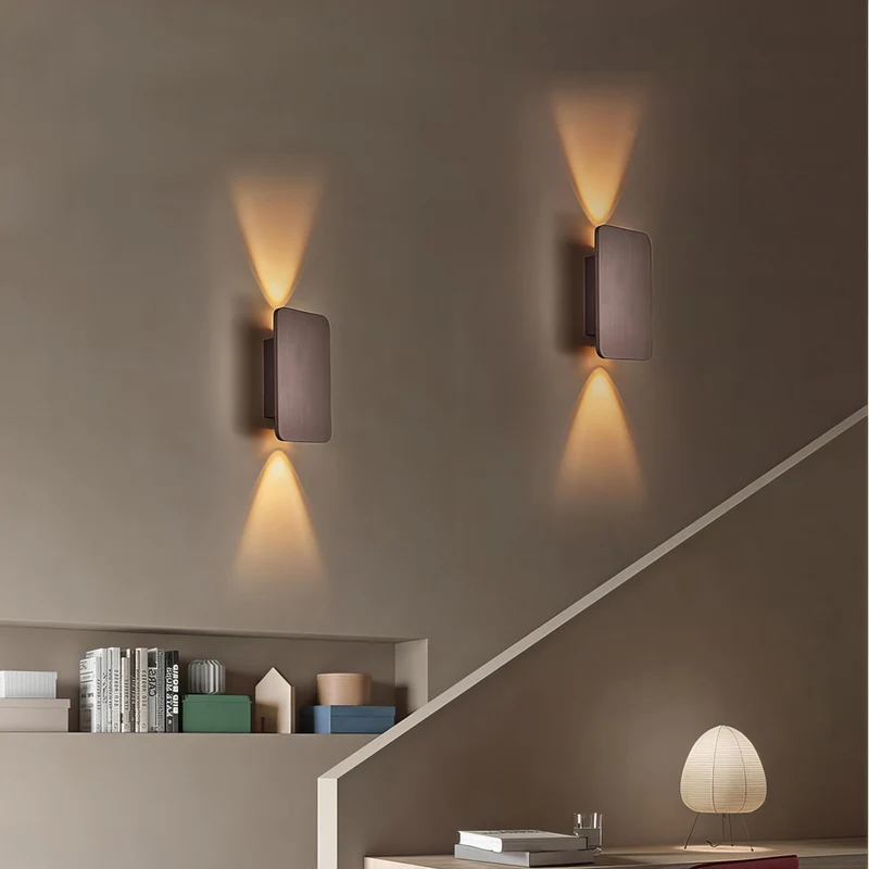 Modern Rectangular Metal LED Wall Lamp for Interiors