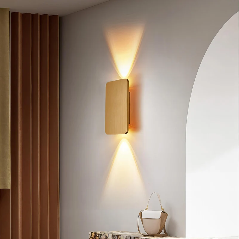 Modern Rectangular Metal LED Wall Lamp for Interiors