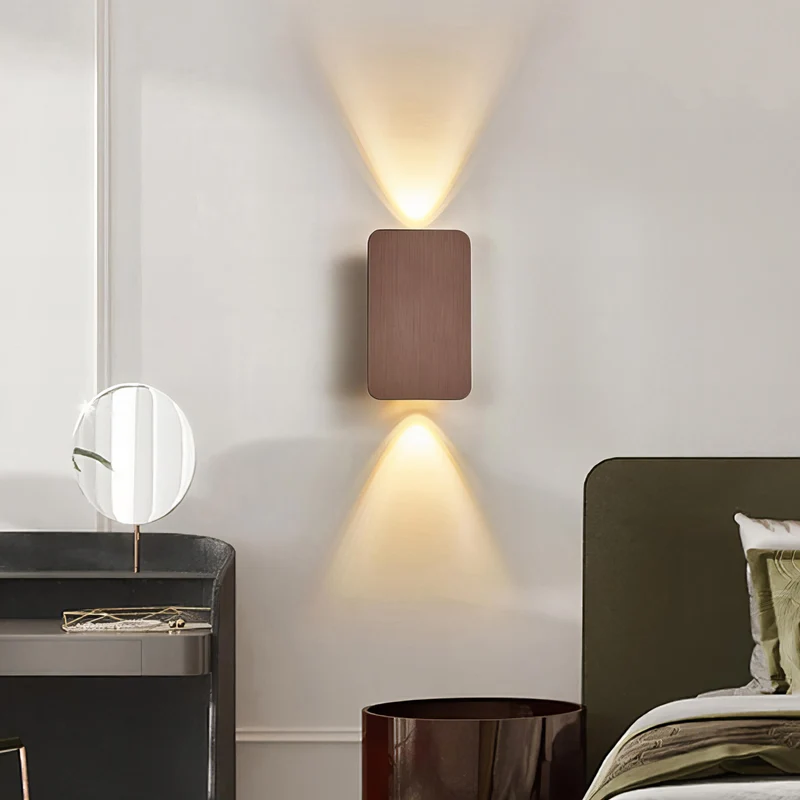 Modern Rectangular Metal LED Wall Lamp for Interiors