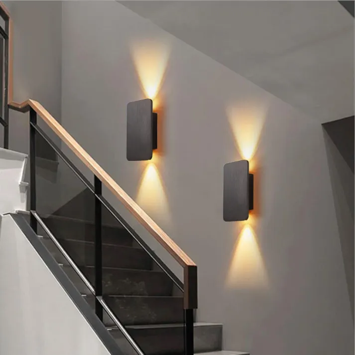Modern Rectangular Metal LED Wall Lamp for Interiors