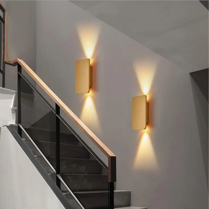 Modern Rectangular Metal LED Wall Lamp for Interiors