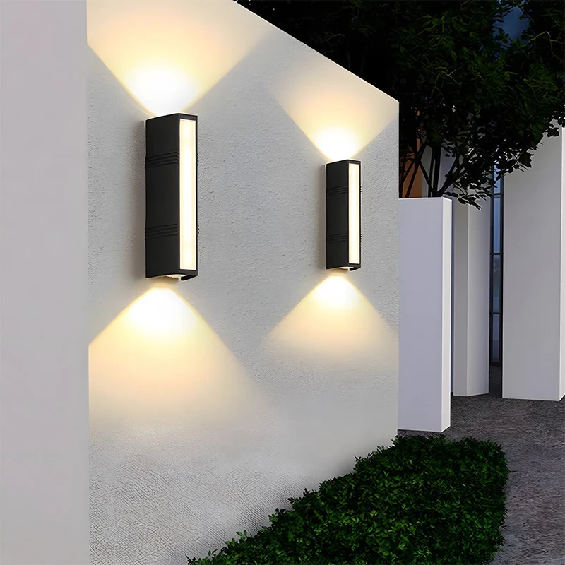 Modern Vertical LED Outdoor Wall Light