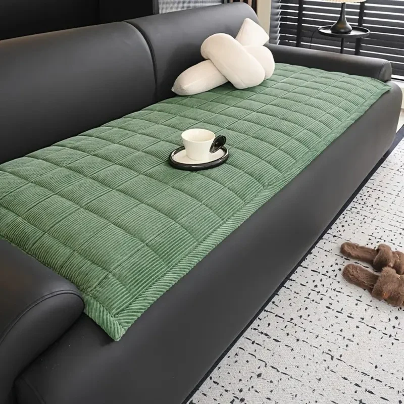Washable quilted decorative protective throw for sofa