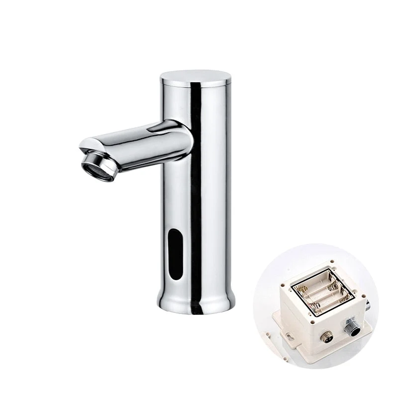Automatic washbasin faucet with motion sensor