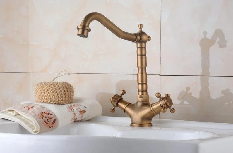 Vintage-style washbasin faucet with two handles