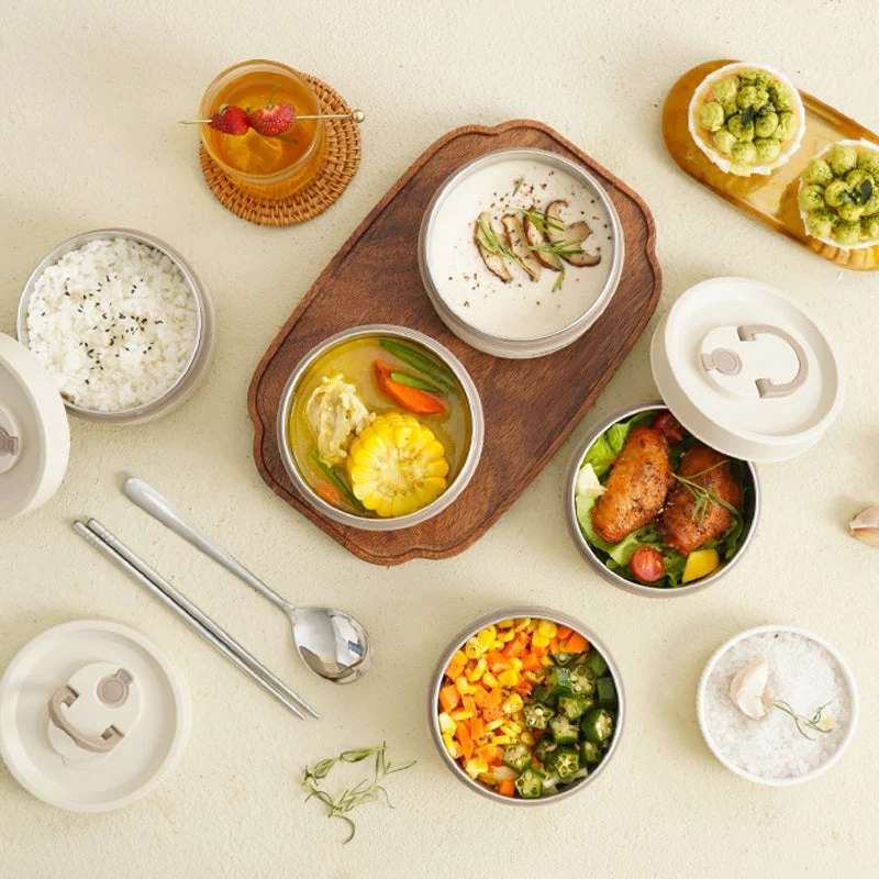 Multi-level insulated lunch container set with carrying bag