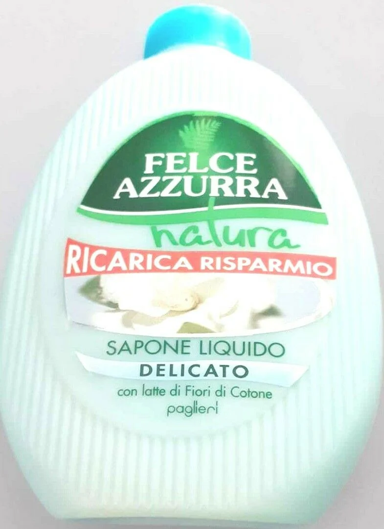 Sapone Liquido Felce Azzurra natura ricarica ml. 300 x 5 pezzi LT1,500 IN TOTALE