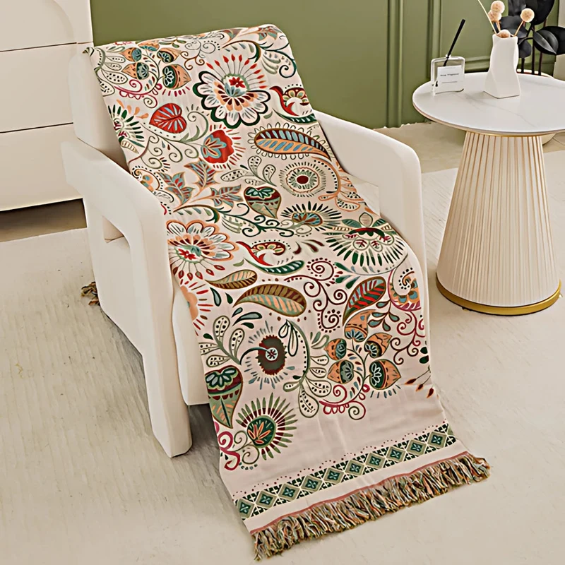 Double-sided cozy boho-style throw with fringes for sofa and bed