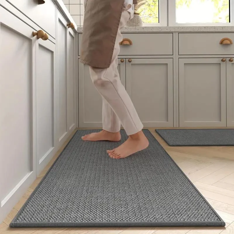 Retro non-slip kitchen mat with excellent grip